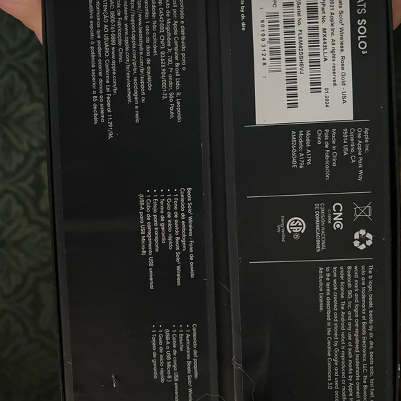 Beats Solo3 Wireless On-Ear Headphones - Rose Gold - Picture 4 of 10